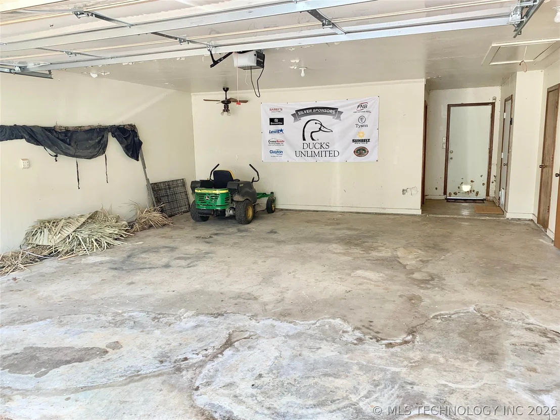 Photo of 113 N Sam Boulevard