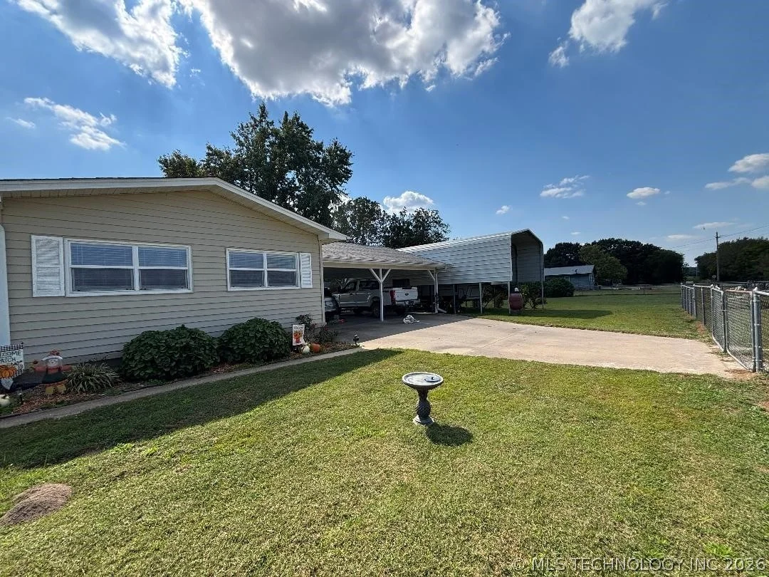 Photo of 411064 E 1180 Road