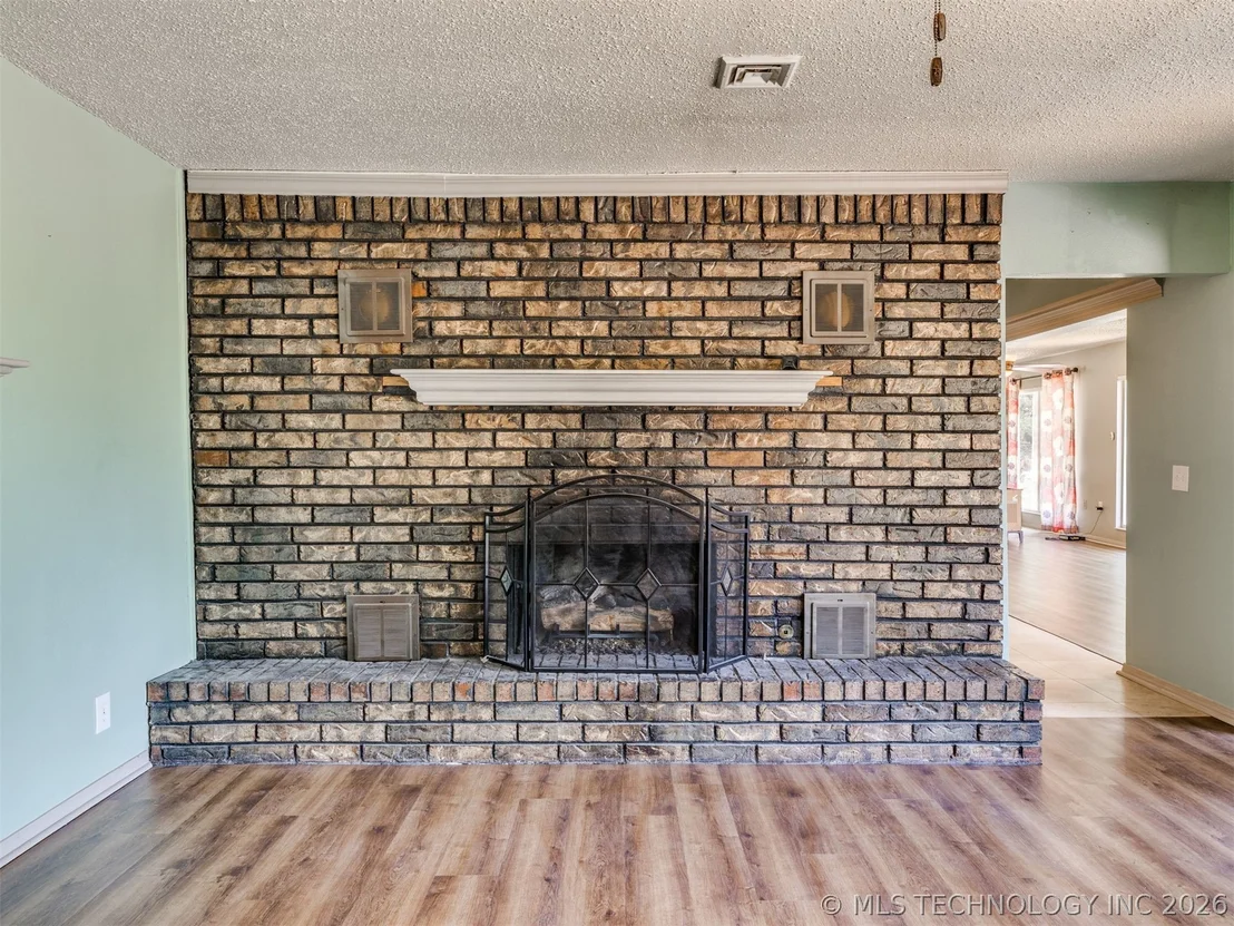 Photo of 1082 Gaines Creek Loop
