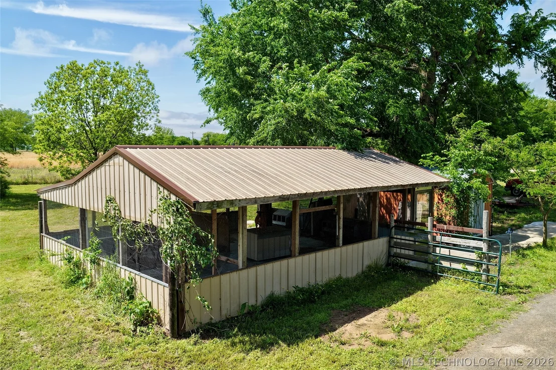 Photo of 424398 Texanna Road
