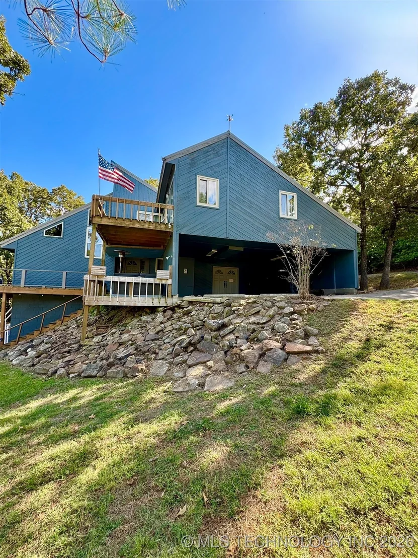 Photo of 1048 Robin Hood Road