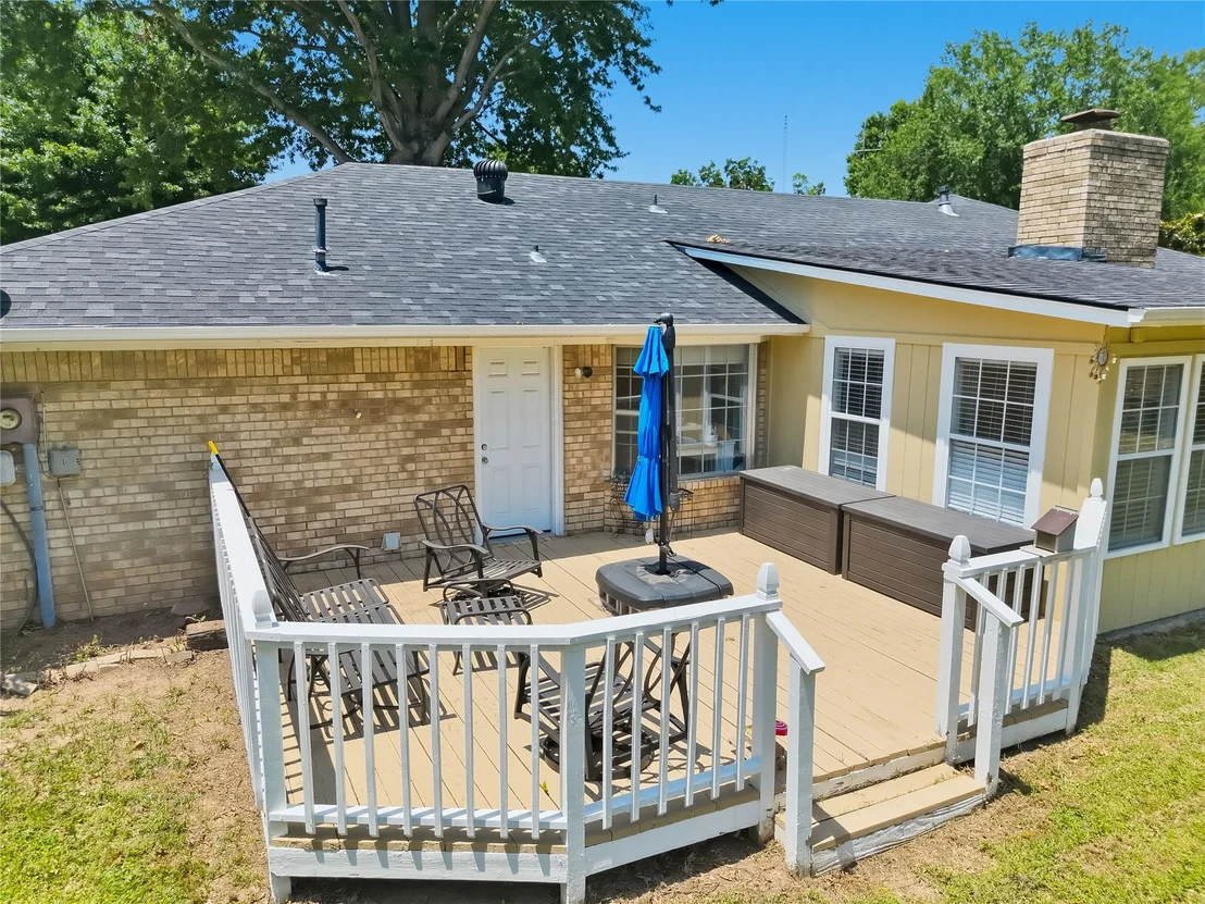 Photo of 8217 Meadow Drive