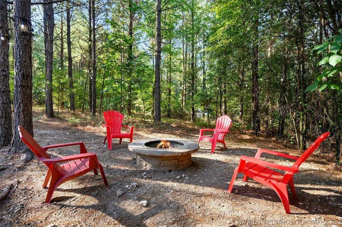 Photo of 81 Bent Pine Trail