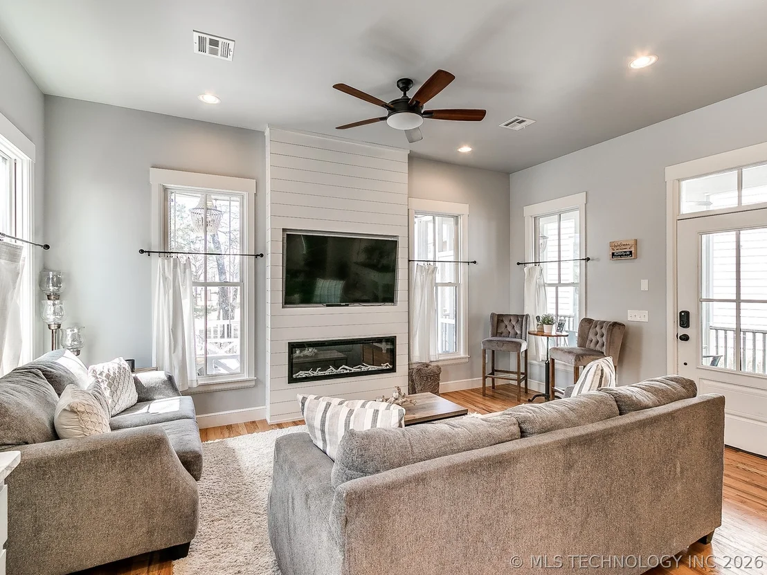 Photo of 36 Firefly Lane