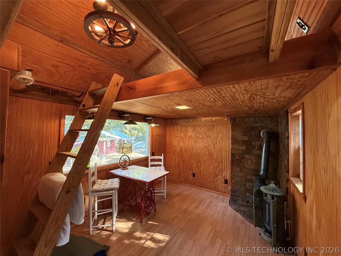 Photo of 111348 4180 Road
