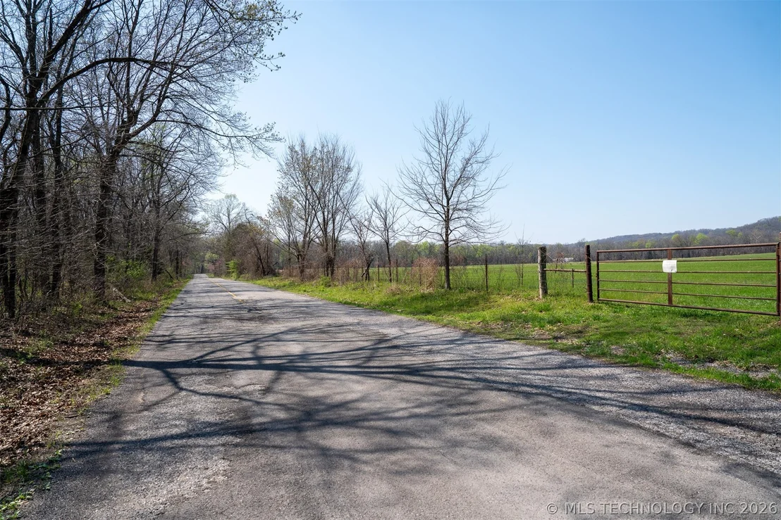 Photo of 505 S 4530 Road