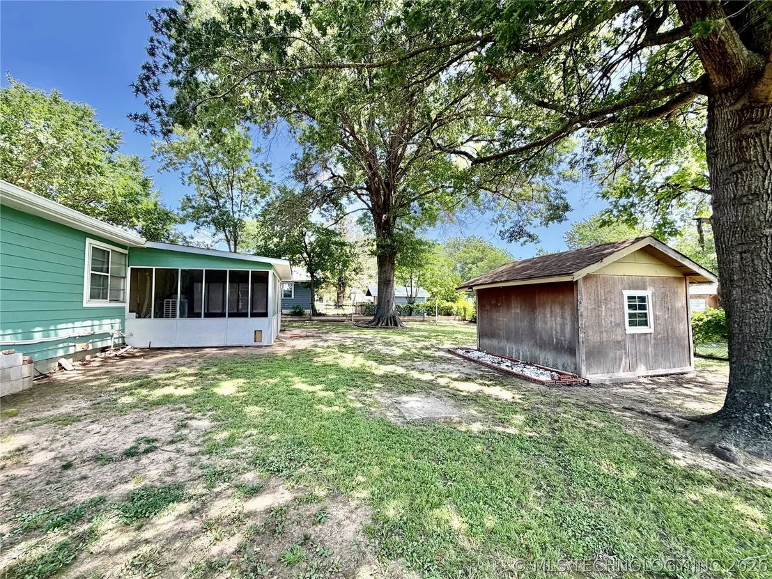 Photo of 110 SE 5th Street