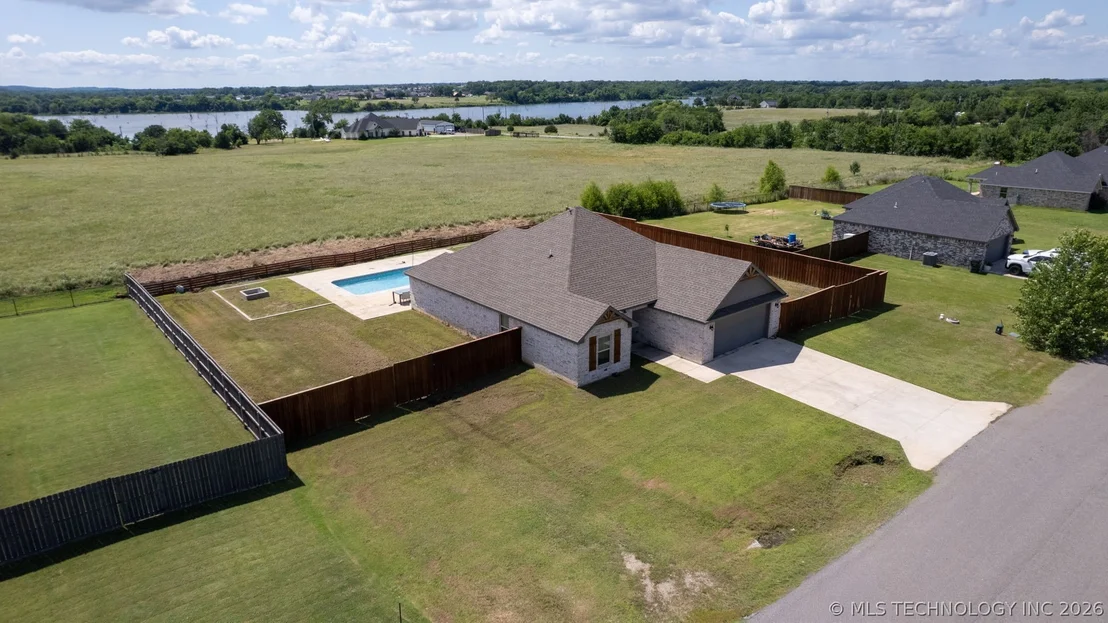 Photo of 571 Lake Meadow Loop