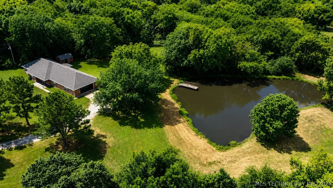 Photo of 19183 S Prairie Bell Road