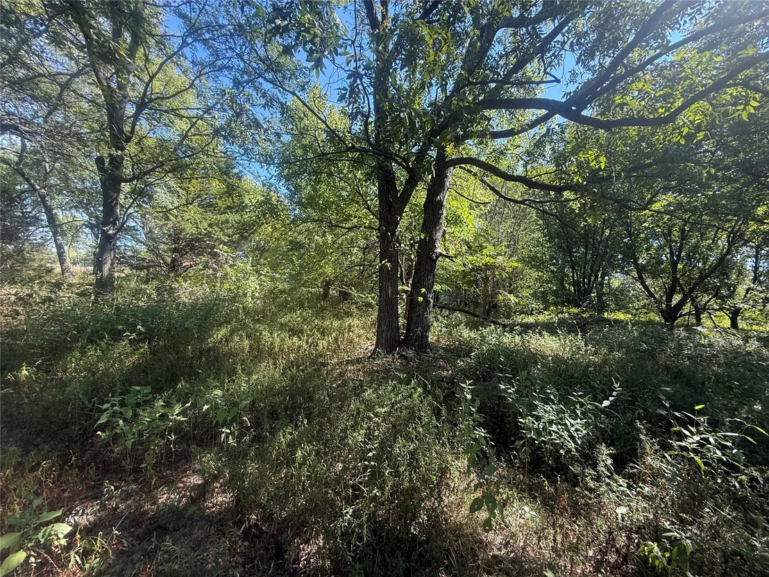 Photo of 415590 Highway 9