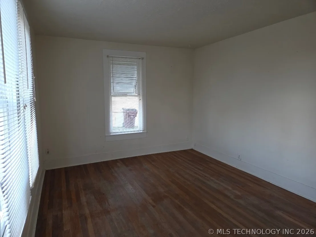 Photo of 309 W Foley