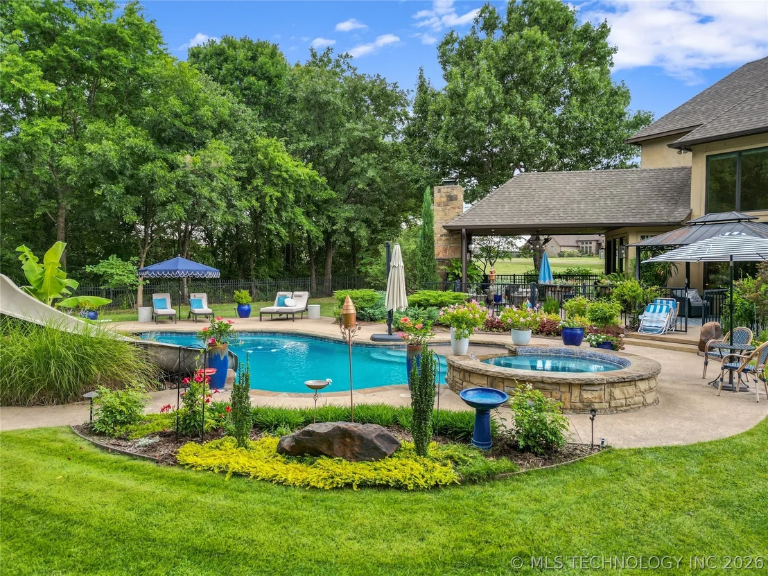 Photo of 87 Tuscan Road