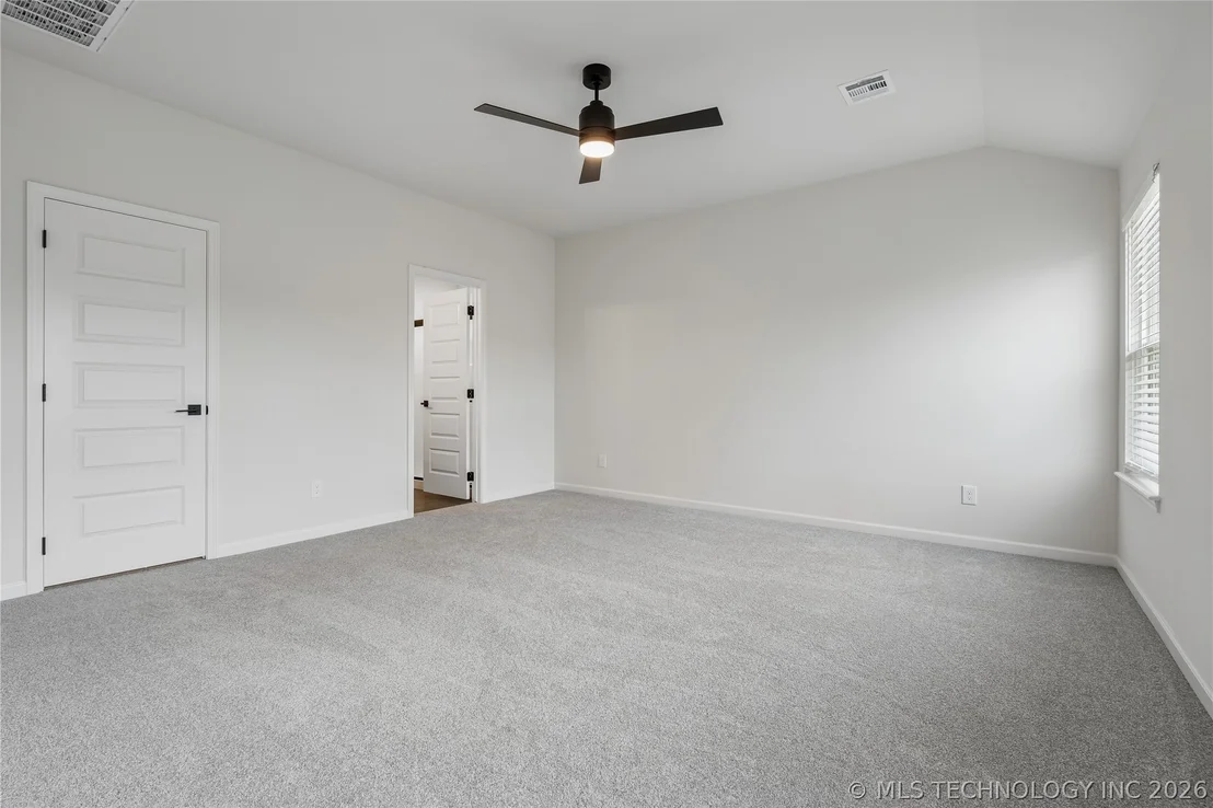 Photo of 1121 E Cherry Street