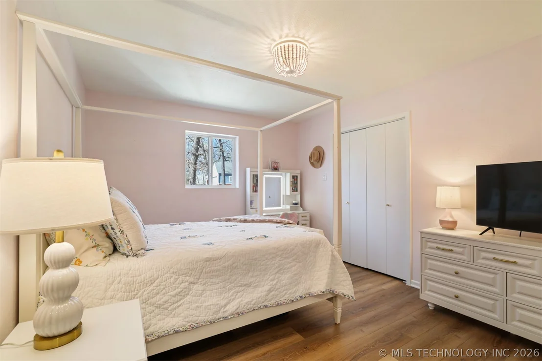 Photo of 2232 Gershwin Drive