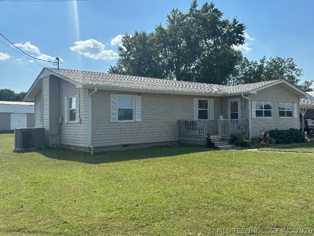 Photo of 411064 E 1180 Road