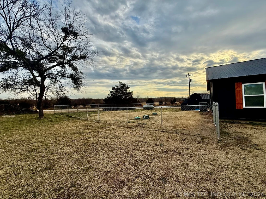 Photo of 989 Sequoyah Drive