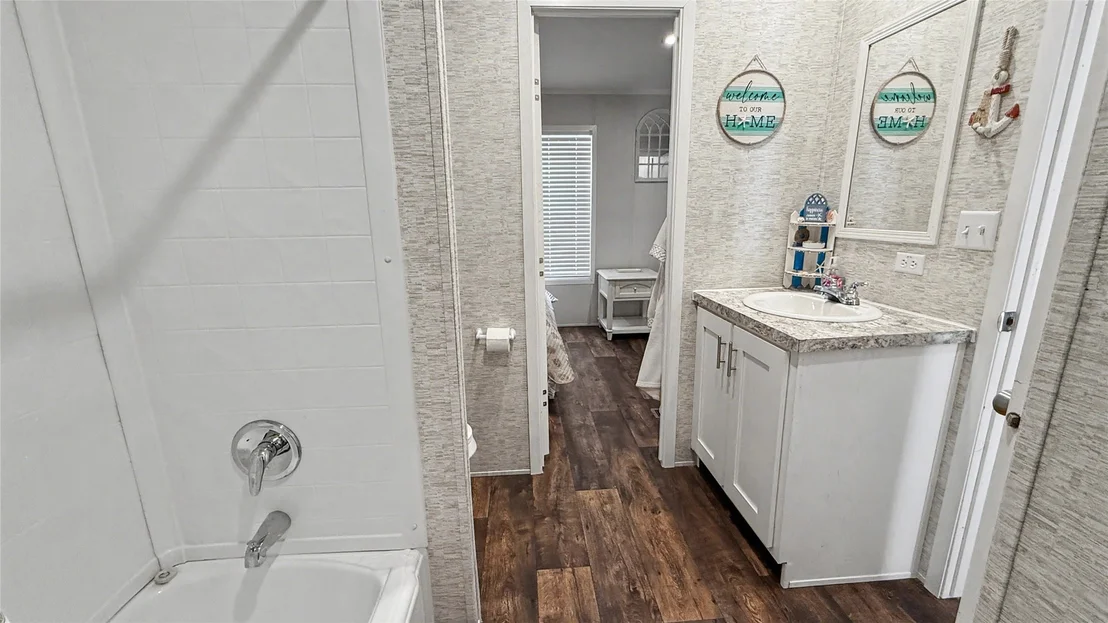 Photo of 10112 Sandstone Road