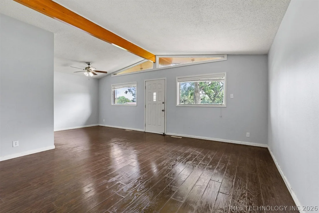 Photo of 1010 Waco Street