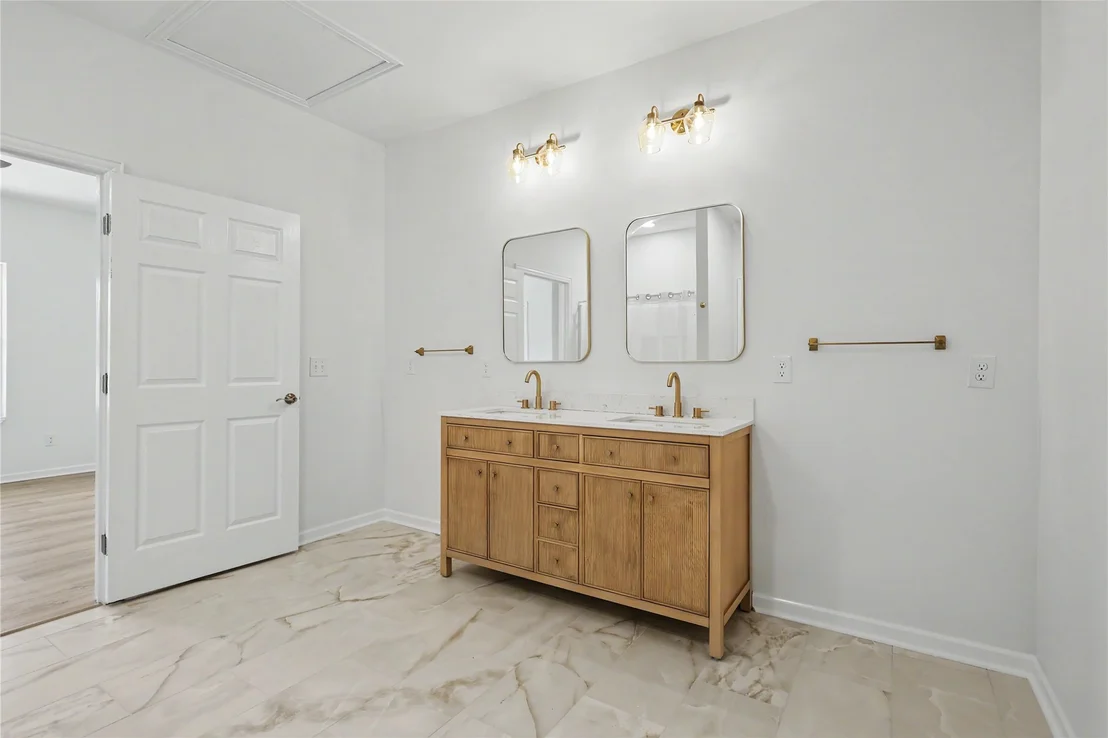 Photo of 5400 W Groat Road
