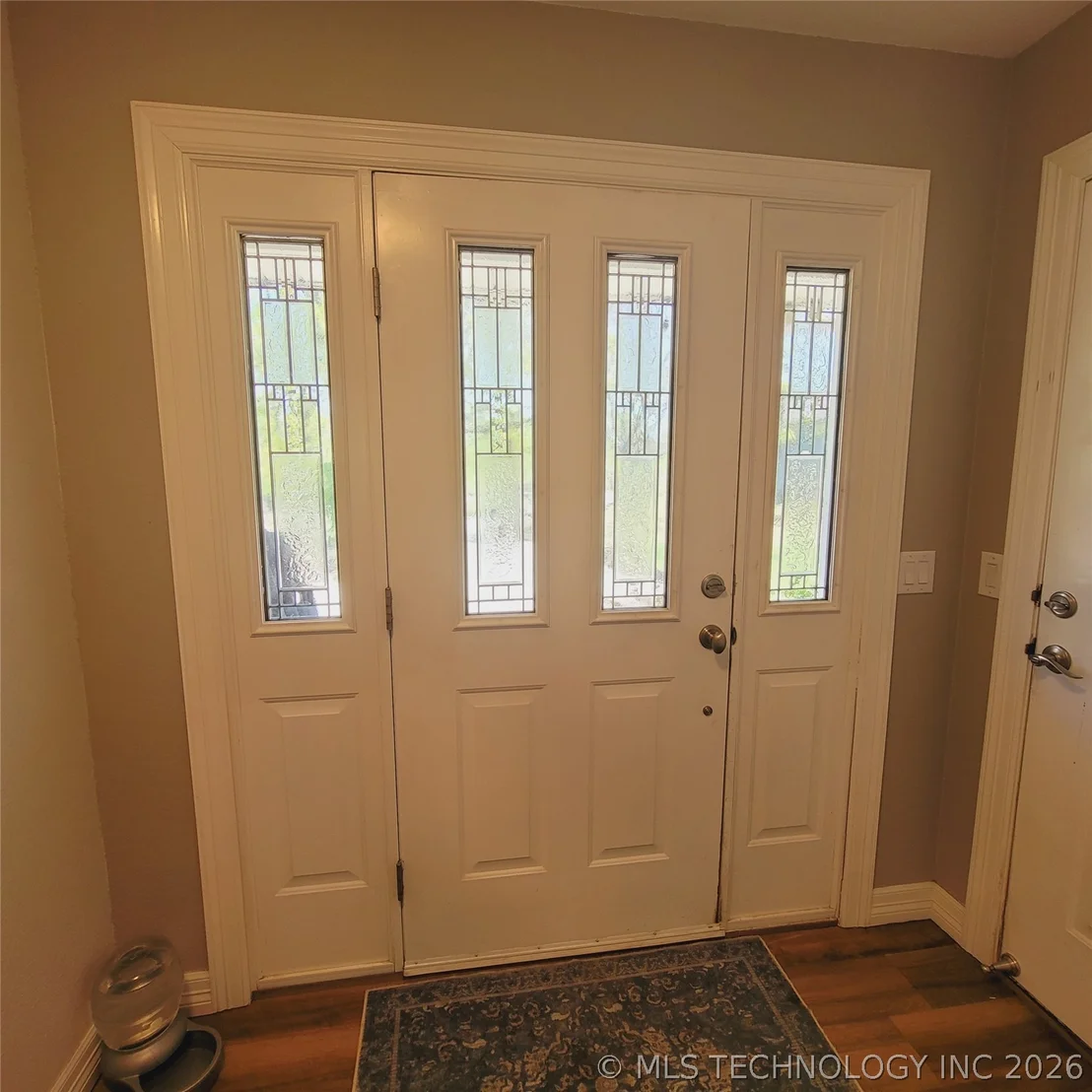 Photo of 324 Falcon Lane