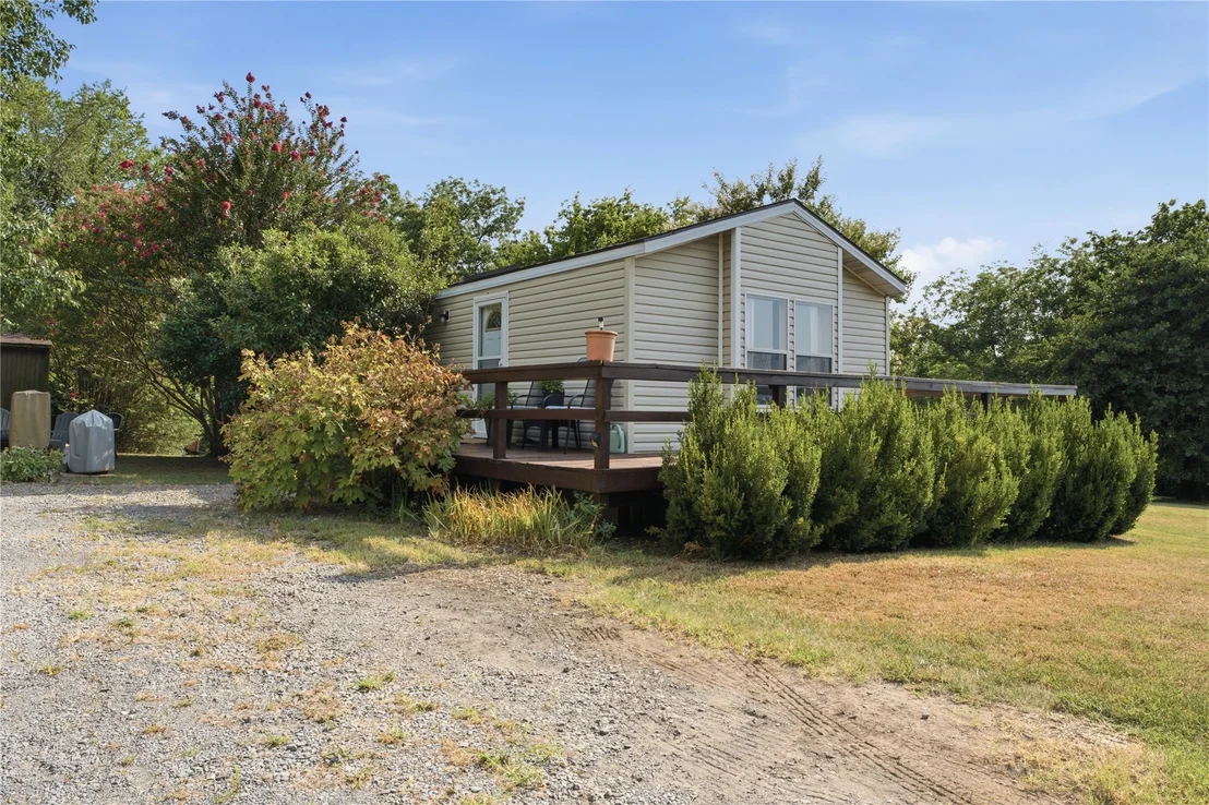Photo of 73997 S 320 Road