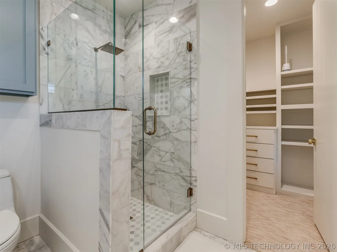 Photo of 120 Lower Green Way