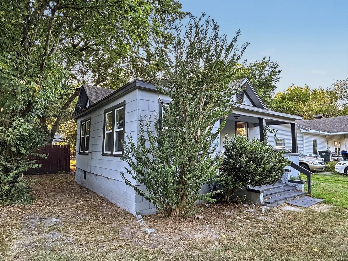 Photo of 1305 Cherry Street