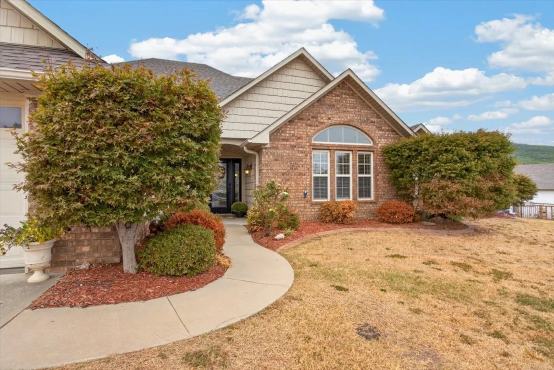 Photo of 23570 Wolf Valley Road
