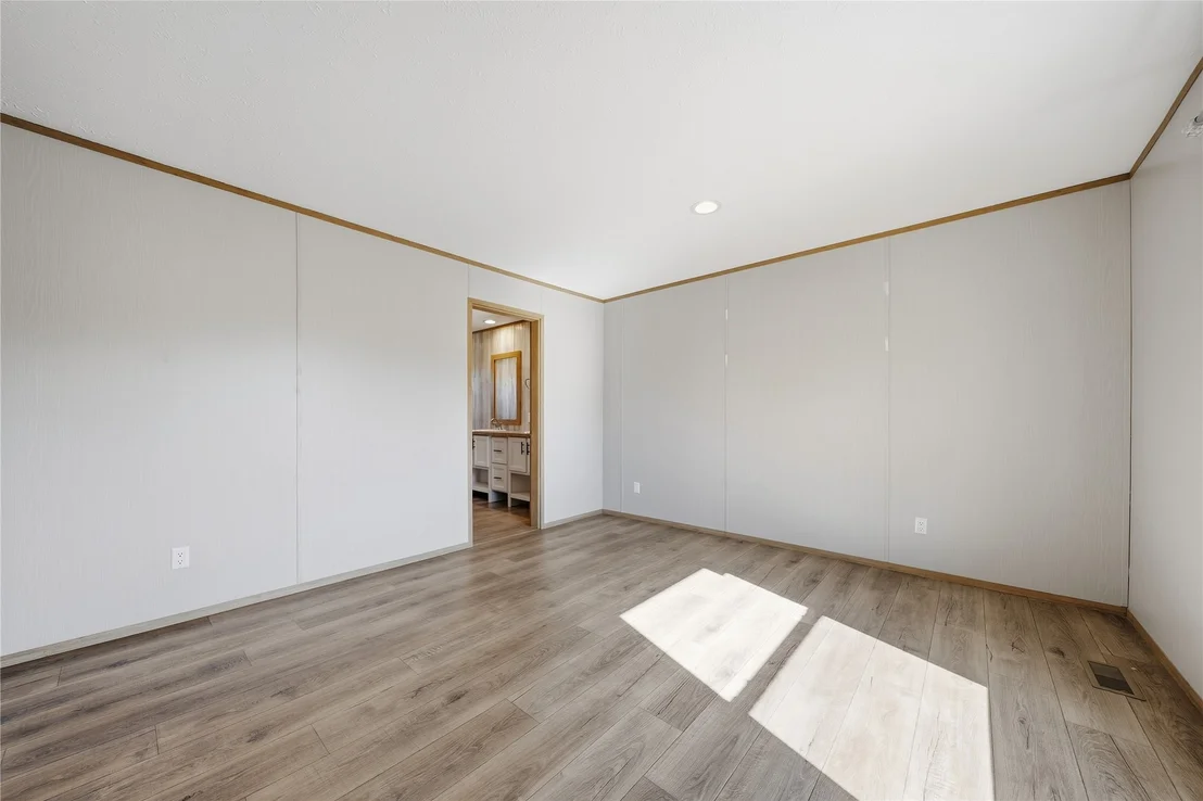 Photo of 615 Jonathan Place