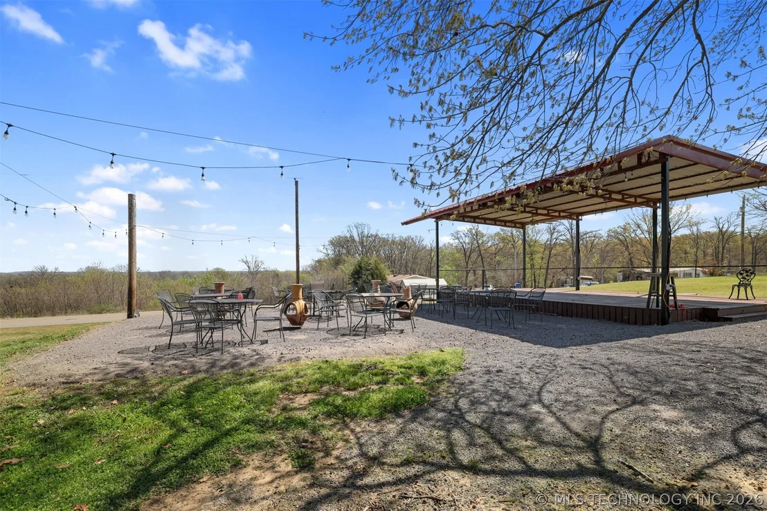 Photo of 3565 Sawmill Road