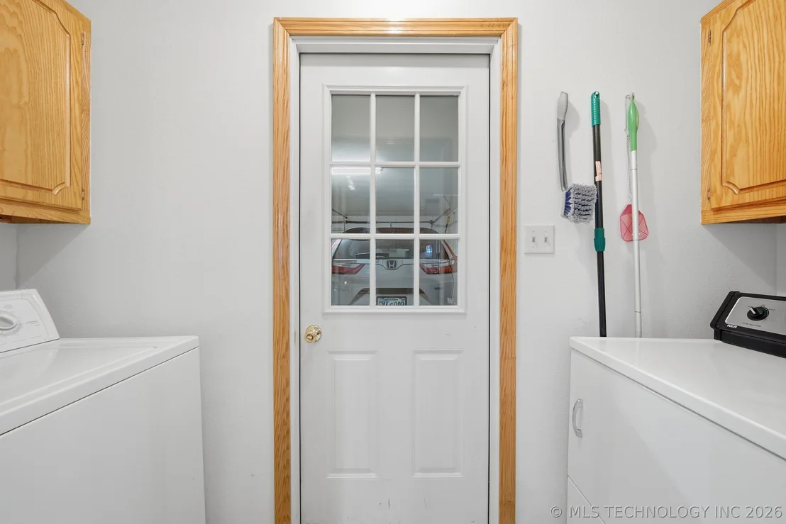 Photo of 2301 Piney Point Avenue