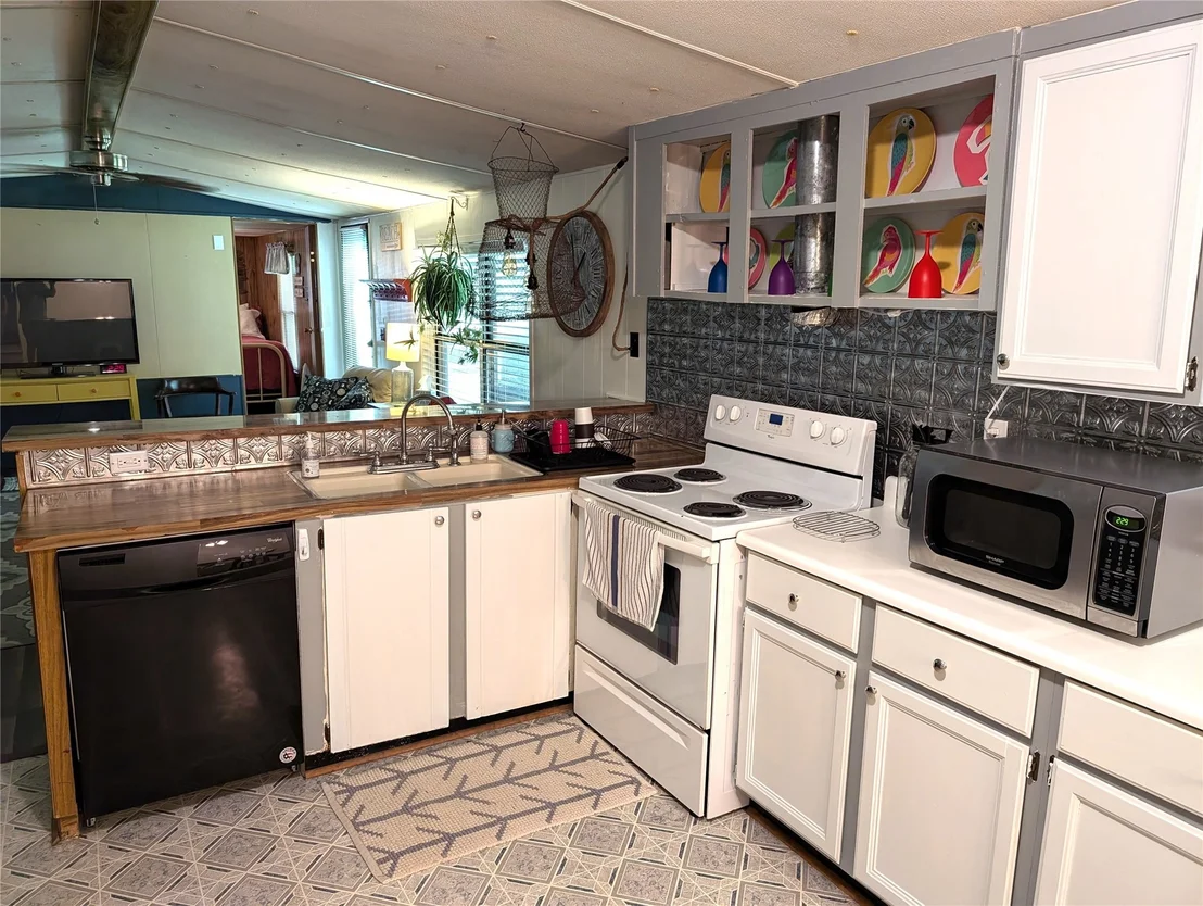 Photo of 105 Circle Drive