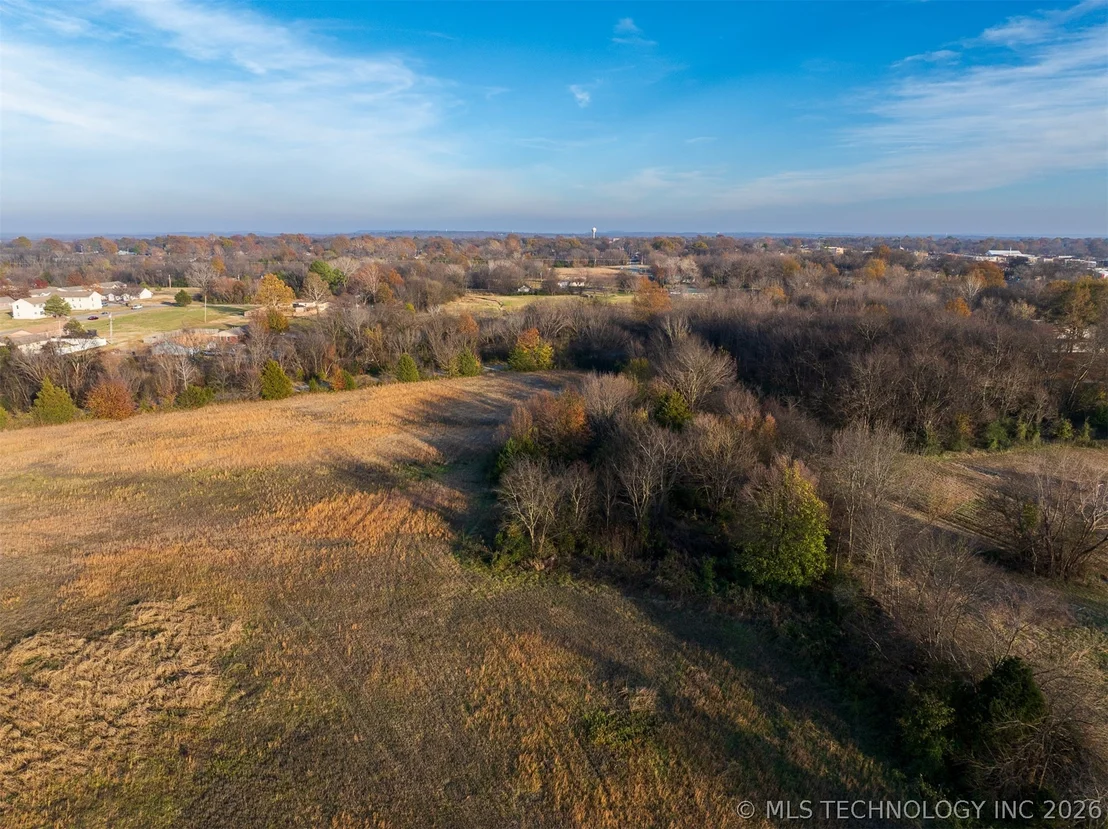 Photo of 8 N Pierce Avenue