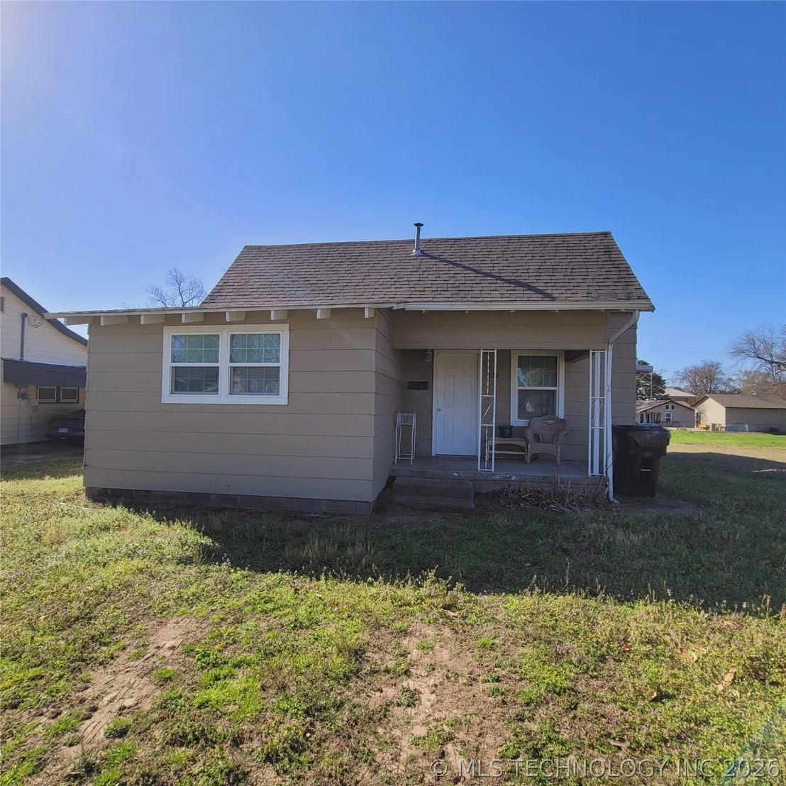Photo of 232 E Elm Street