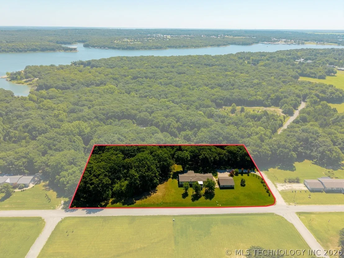 Photo of 4750 Willis Drive