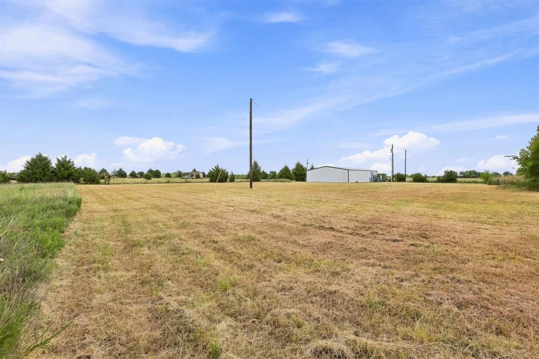 Photo of 37472 State Road 78