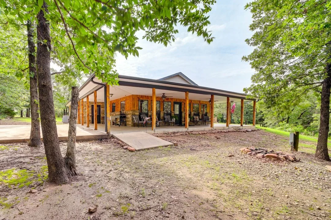 Photo of 1656 McNally Road