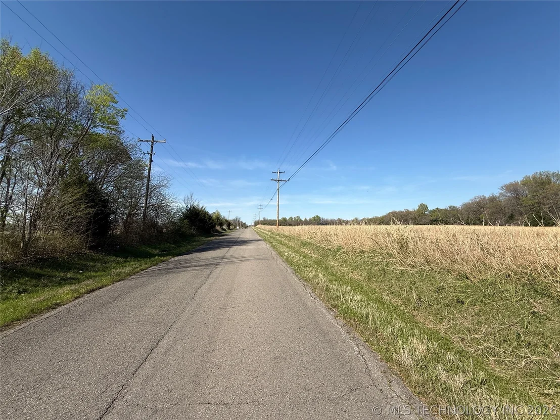Photo of 32 E Coon Creek