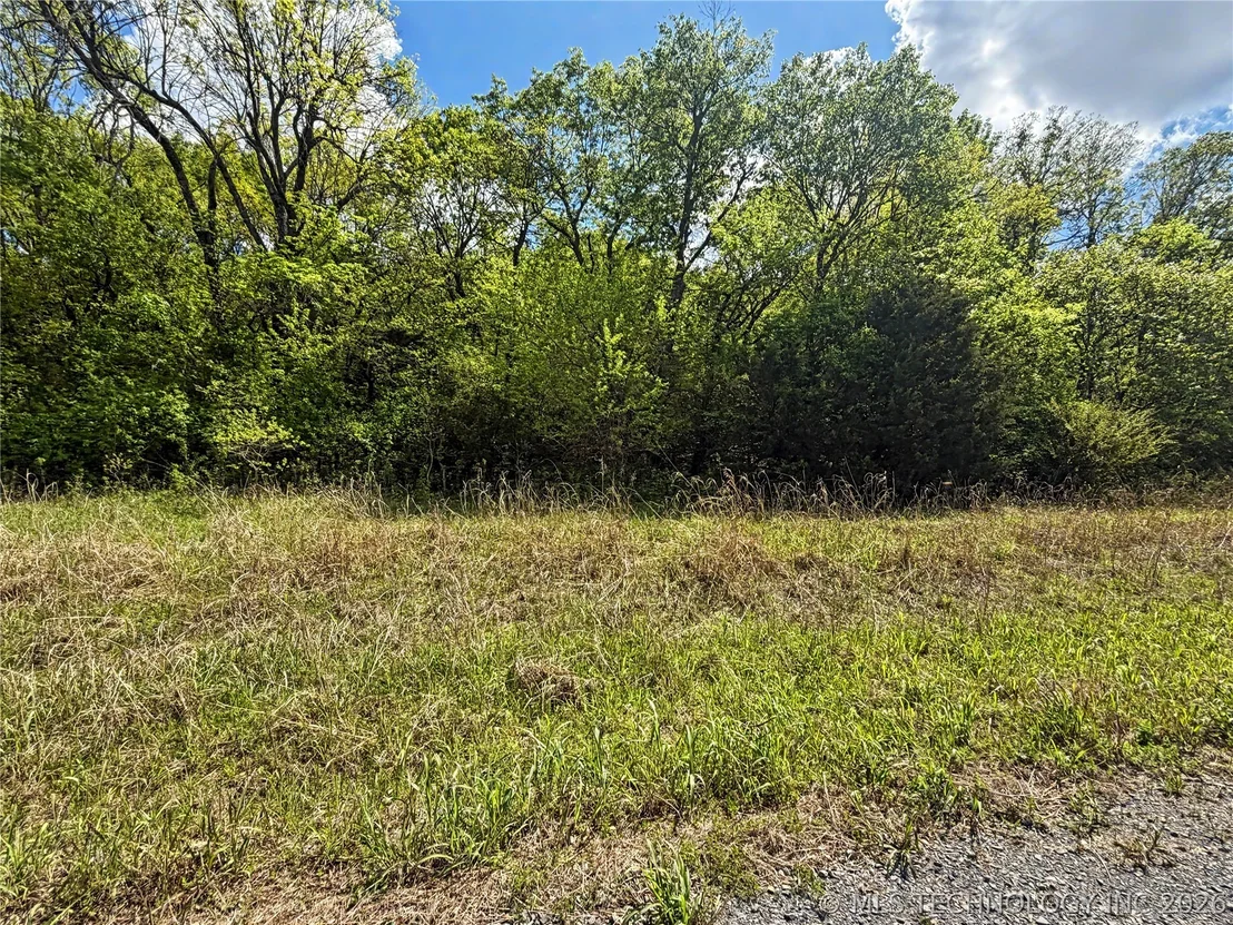 Photo of 425 S Thunder Road