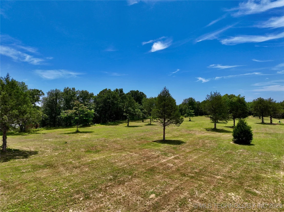 Photo of 6 Kathy Lane