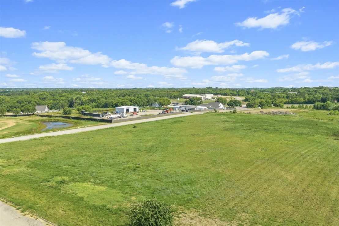 Photo of 320 Travertine Drive