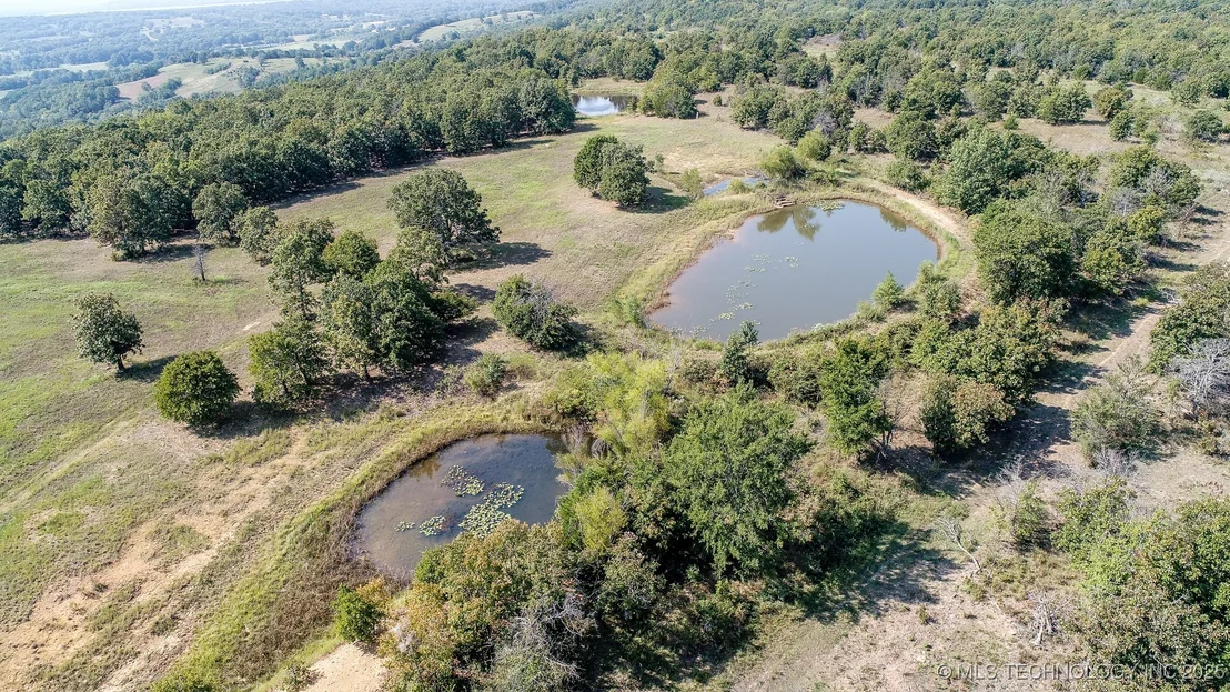 Photo of 160 E Hwy 31