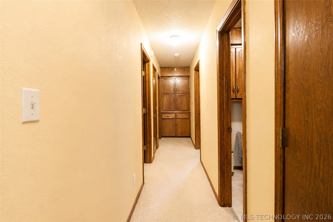Photo of 15895 Briar Road