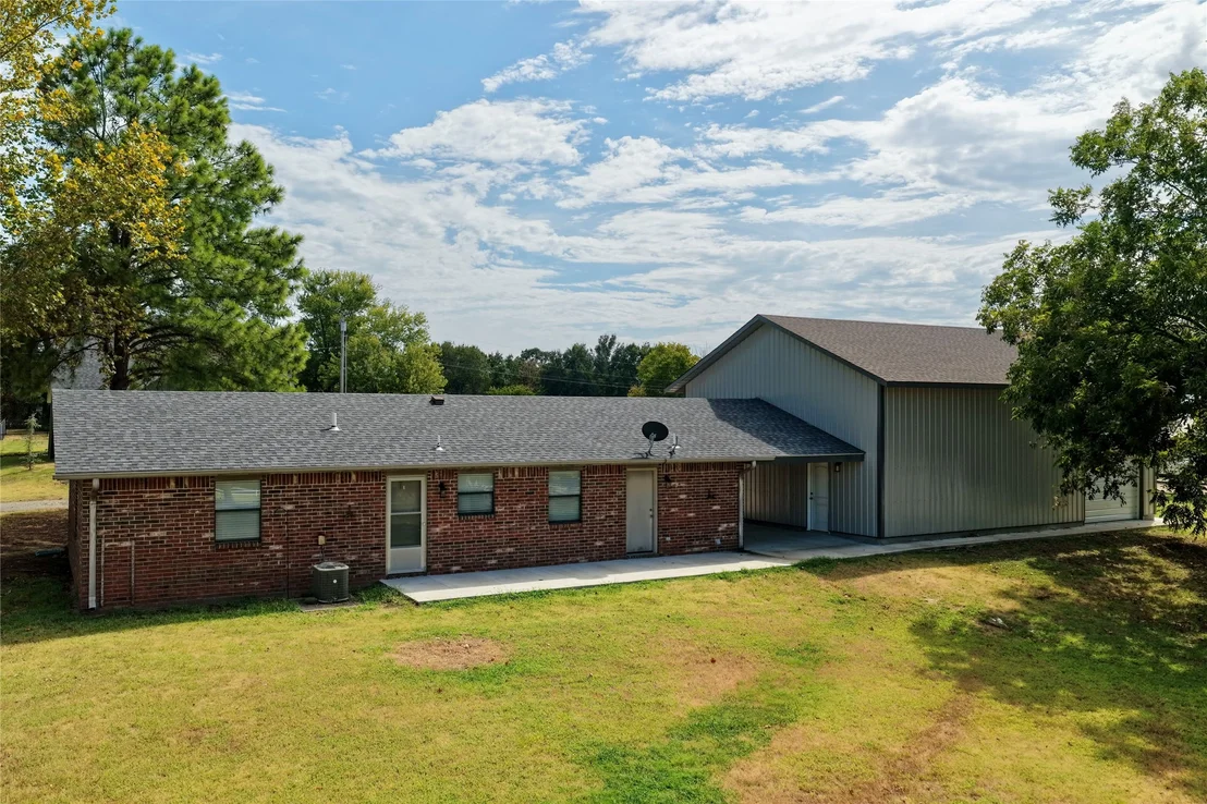 Photo of 1812 Sunset Drive