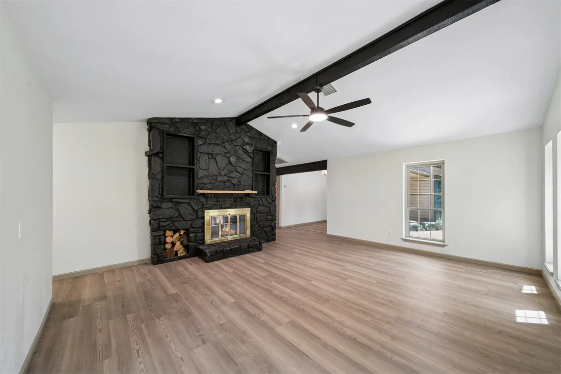Photo of 31475 Dunegan Road