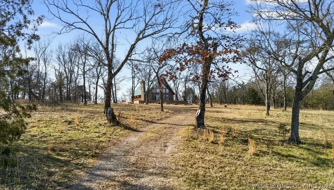 Photo of 22191 Carters Lake Road