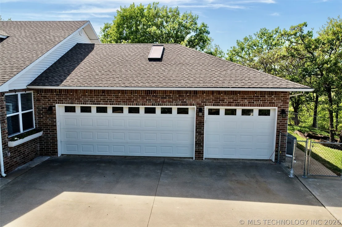 Photo of 324 Falcon Lane