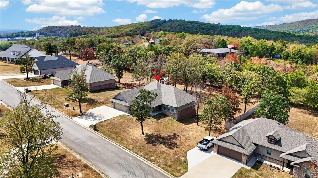 Photo of 301 Eagle Crest