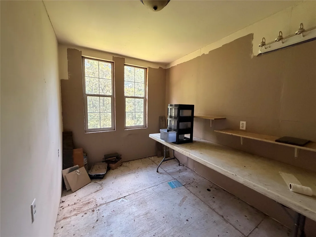 Photo of 16508 Round Mountain Road