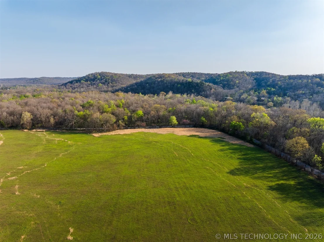 Photo of 505 S 4530 Road